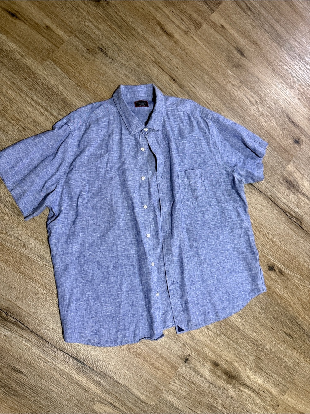 NWOT UNTUCKit Linen Men's Short-Sleeve Button-Down in Light Blue